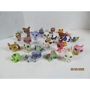 Littlest Pet Shop Lot of 23 Hasbro LPS Figures Bunny Cat Frog Turtle Panda 2007